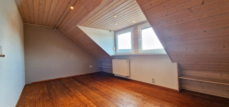 Reihenhaus Schweinfurt Haardt - 5 Zimmer, 103 m&sup2;, 279.900&euro; | Angebot:26091153