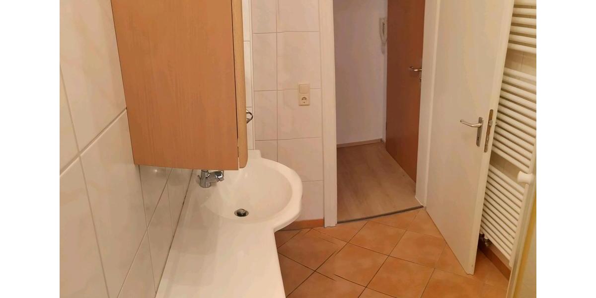 Erdgeschoßwohnung Schweinfurt Gartenstadt - 3 Zimmer, 74 m&sup2;, 1.000&euro; | Angebot:26464296