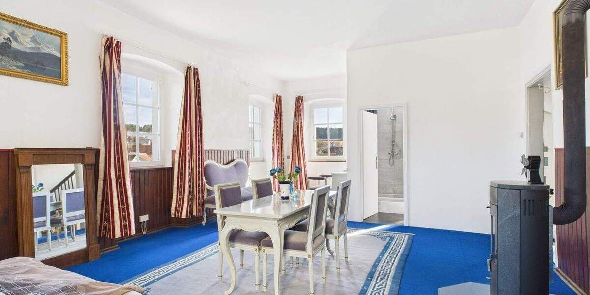 Mehrfamilienhaus, Wohnhaus Strahlungen - 6 Zimmer, 210 m&sup2;, 349.000&euro; | Angebot:25665662