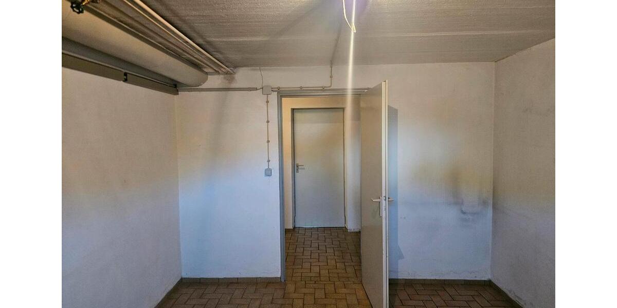 Gewerbeobjekt Schonungen Forst - 30&euro; | Angebot:26645053