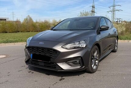 Ford Focus 57.500 km 17.499 &euro; Schweinfurt 97422