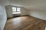 Dachgeschoßwohnung Nüdlingen - 2 Zimmer, 55 m&sup2;, 360&euro; | Angebot:25936867