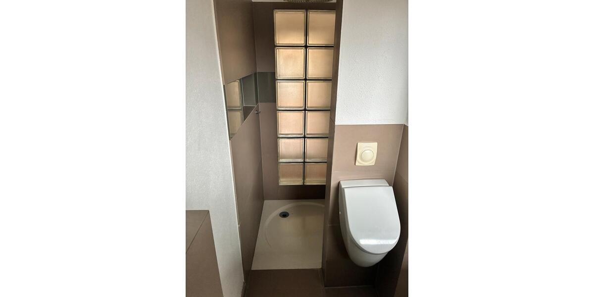 Einfamilienhaus Hohenroth - 3 Zimmer, 172 m&sup2;, 369.000&euro; | Angebot:26040339