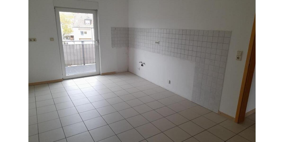 Etagenwohnung Schweinfurt Bellevue - 3 Zimmer, 90 m&sup2;, 700&euro; | Angebot:25376392