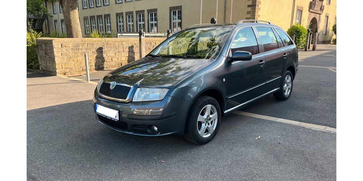 Skoda Fabia 126.250 km 3.590 &euro; Schweinfurt 97424