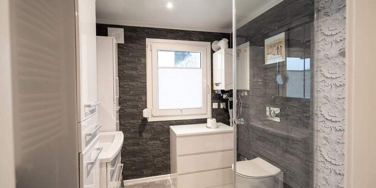 Mehrfamilienhaus, Wohnhaus Kimmelsbach Kimmelsbach - 3 Zimmer, 52 m&sup2;, 140.000&euro; | Angebot:25690294