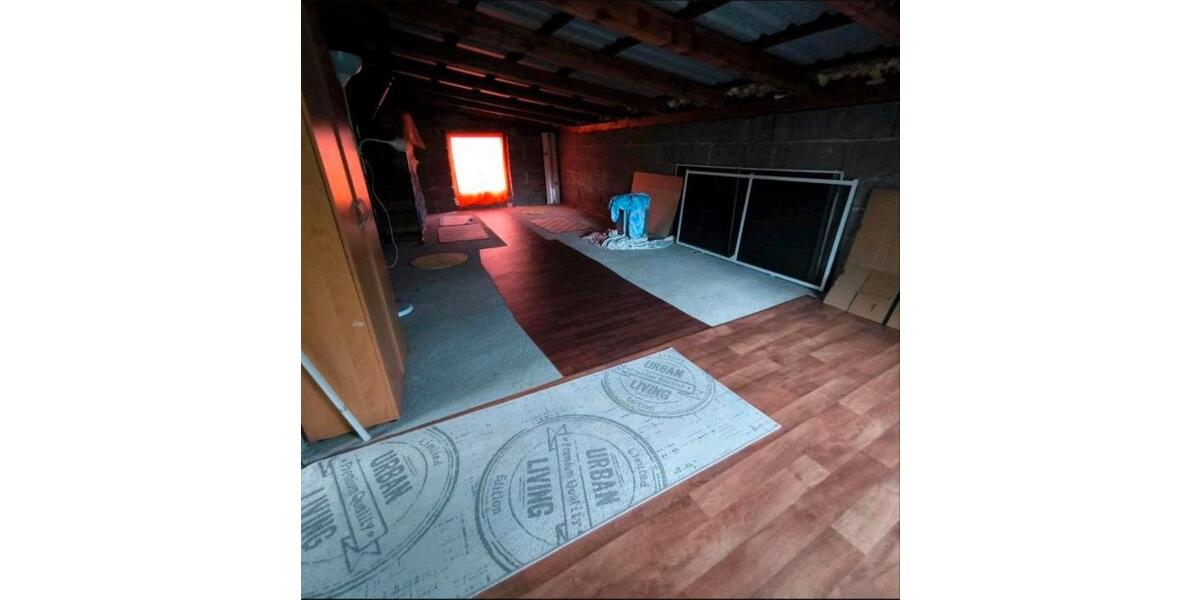 Einfamilienhaus Rauhenebrach - 8 Zimmer, 250 m&sup2;, 220.000&euro; | Angebot:27083530