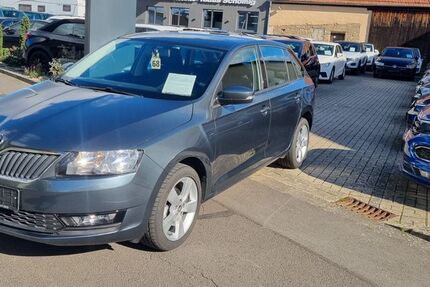 Skoda Rapid 34.000 km 11.990 &euro; Stammheim 97509