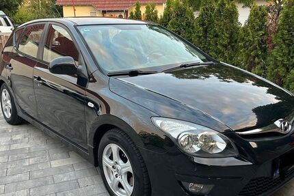 Hyundai i30 239.000 km 2.900 &euro; Nüdlingen 97720