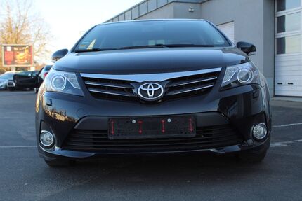 Toyota Avensis 149.000 km 7.990 &euro; Schwebheim 97525