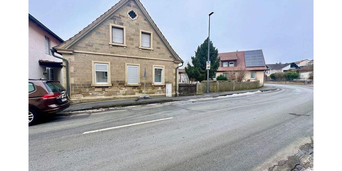 Einfamilienhaus Werneck - 4 Zimmer, 104 m&sup2;, 159.000&euro; | Angebot:25698503