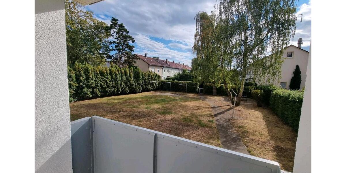 Erdgeschoßwohnung Schweinfurt Bellevue - 4 Zimmer, 84 m&sup2;, 240.000&euro; | Angebot:27288540