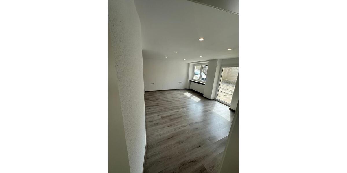 Erdgeschoßwohnung Werneck - 2.5 Zimmer, 85 m&sup2;, 980&euro; | Angebot:25886345