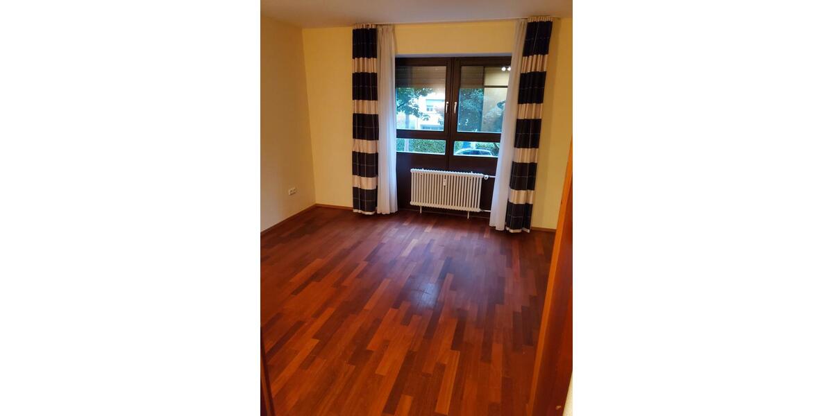 Etagenwohnung Schweinfurt Haardt - 3 Zimmer, 80 m&sup2;, 850&euro; | Angebot:26624060