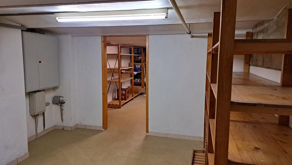 Villa Schweinfurt Haardt - 7 Zimmer, 148 m&sup2;, 585.000&euro; | Angebot:26121705