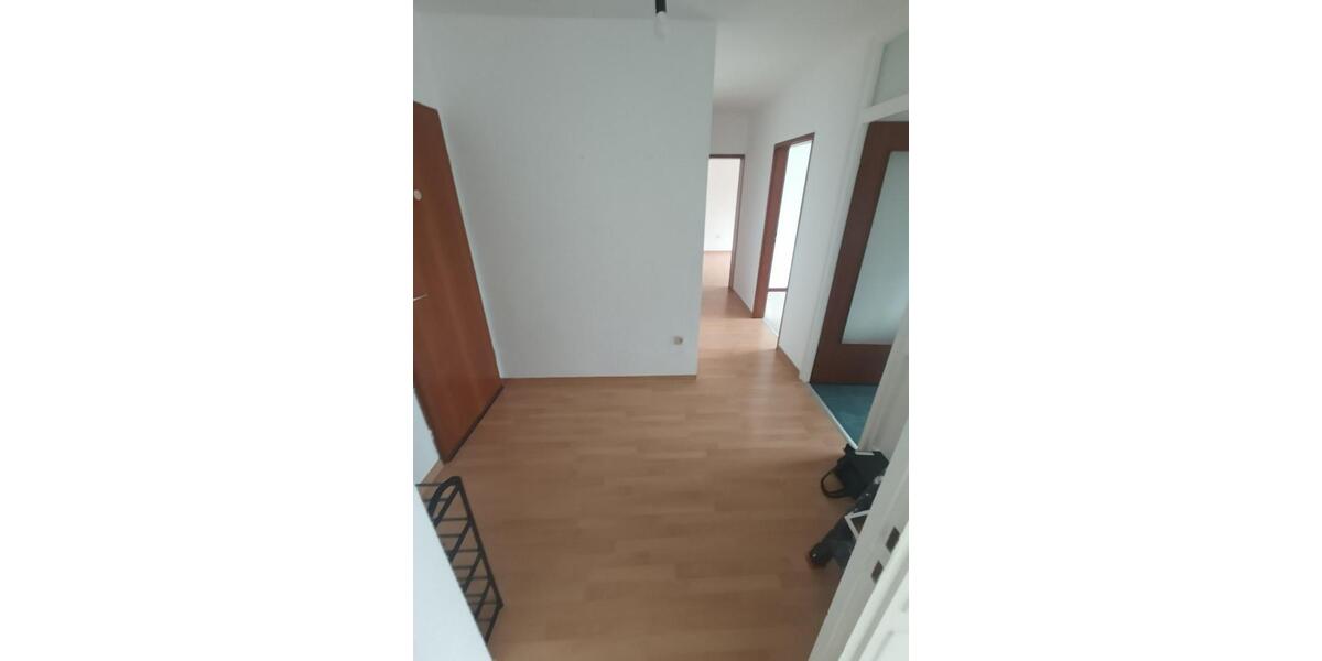 Etagenwohnung Bad Kissingen - 3 Zimmer, 72 m&sup2;, 700&euro; | Angebot:24962169