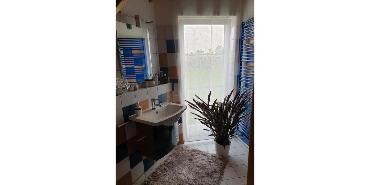 Etagenwohnung Schwarzach am Main - 4 Zimmer, 120 m&sup2;, 1.200&euro; | Angebot:26036592