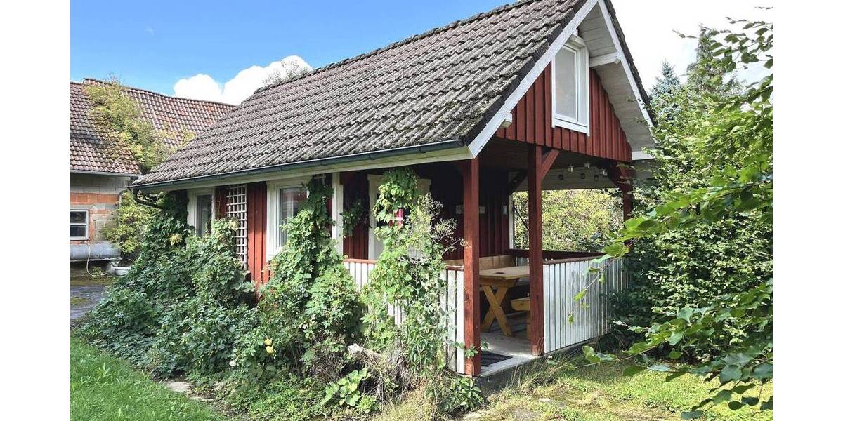 Einfamilienhaus Hofheim - 9 Zimmer, 200 m&sup2;, 270.000&euro; | Angebot:26930429