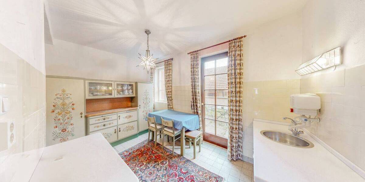 Einfamilienhaus Gerolzhofen - 1 Zimmer, 370 m&sup2;, 650.000&euro; | Angebot:26054810