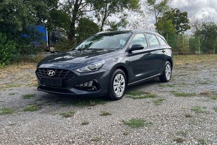 Hyundai i30 194.300 km 7.900 &euro; Sennfeld 97526