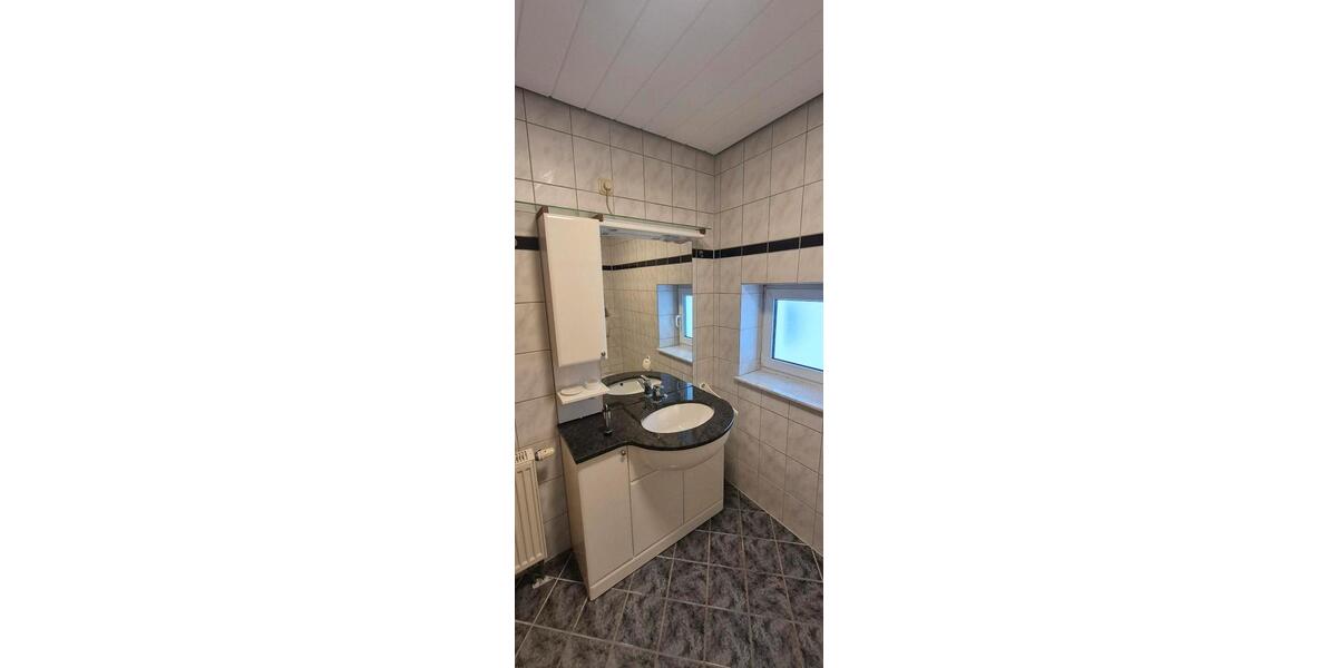 Etagenwohnung Oberthulba - 2 Zimmer, 32 m&sup2;, 300&euro; | Angebot:26047334