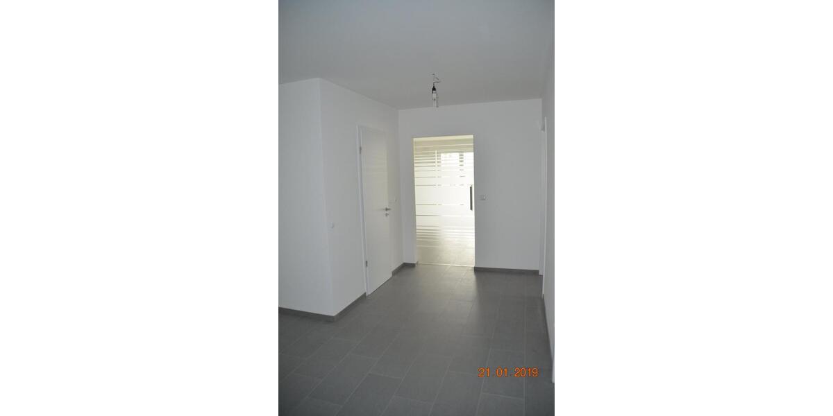 Etagenwohnung Schweinfurt Haardt - 3 Zimmer, 120 m&sup2;, 1.380&euro; | Angebot:25376386