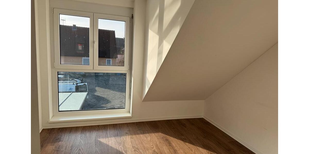 Gewerbeobjekt Kürnach - 700&euro; | Angebot:23781082