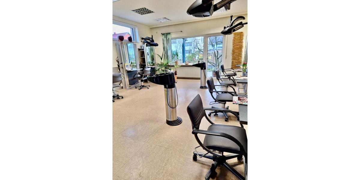 Gewerbeobjekt Röthlein - 900&euro; | Angebot:26562405