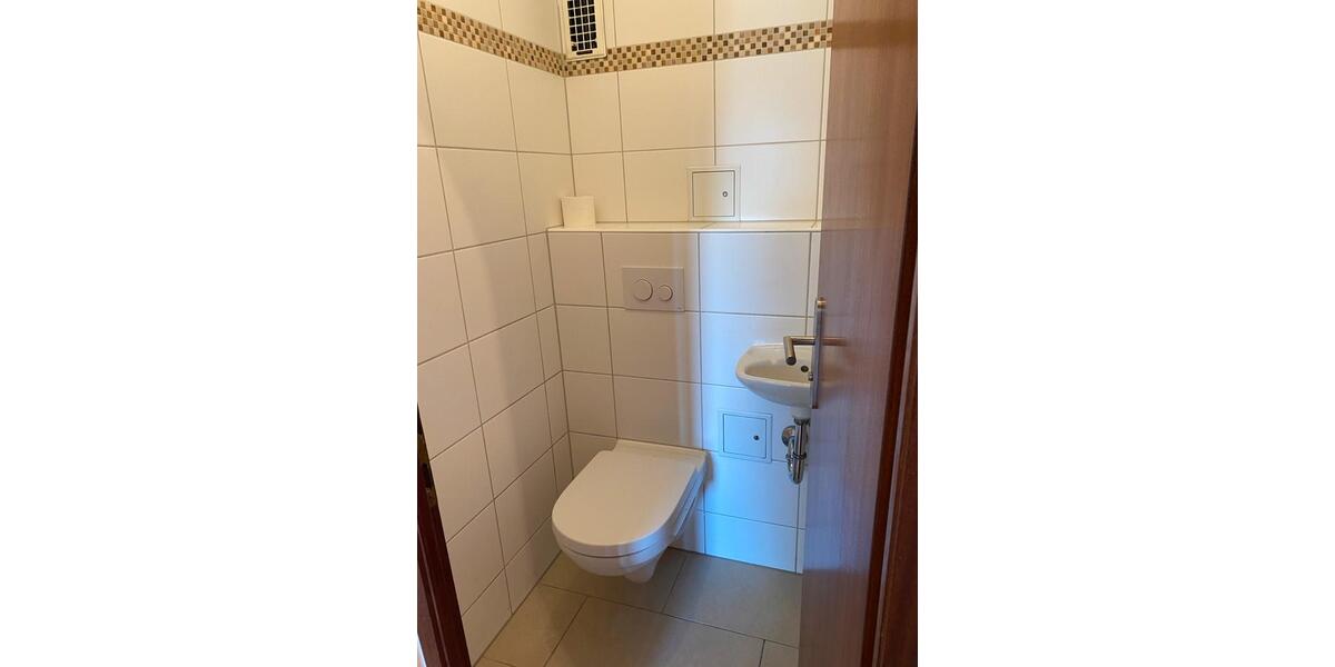 Etagenwohnung Rimpar - 3 Zimmer, 83 m&sup2;, 1.150&euro; | Angebot:25972976