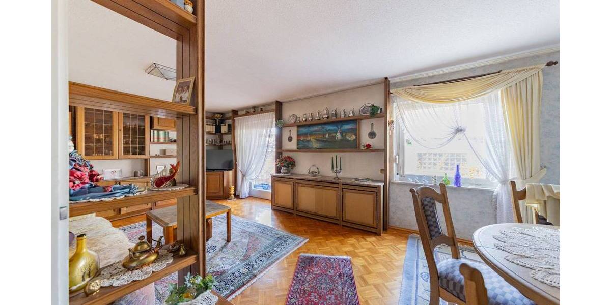 Reihenmittelhaus Sennfeld - 4 Zimmer, 115 m&sup2;, 279.990&euro; | Angebot:25768699