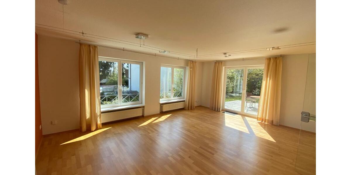 Einfamilienhaus Haßfurt - 6 Zimmer, 177 m&sup2;, 1.650&euro; | Angebot:24333611