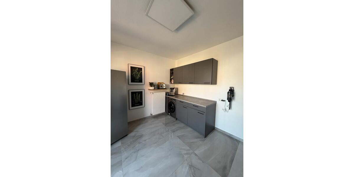 Etagenwohnung Schweinfurt Gartenstadt - 2 Zimmer, 67 m&sup2;, 925&euro; | Angebot:26048577