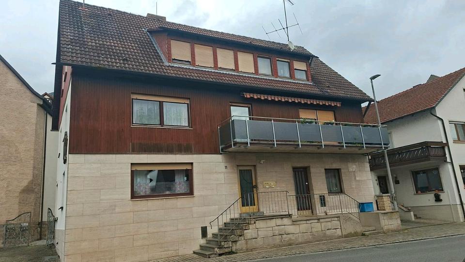 Mehrfamilienhaus, Wohnhaus Knetzgau - 480.000&euro; | Angebot:25510302