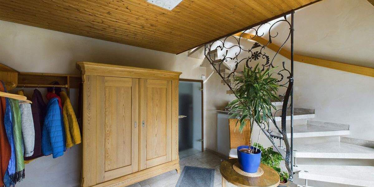 Mehrfamilienhaus, Wohnhaus Hofheim in Ufr. / Rügheim Hofheim - 1 Zimmer, 502 m&sup2;, 557.000&euro; | Angebot:25737336