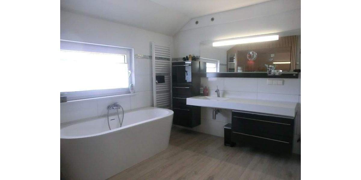 Reihenendhaus Niederwerrn - 3 Zimmer, 150 m&sup2;, 398.000&euro; | Angebot:26105470