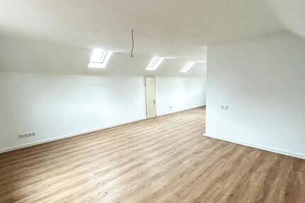 Wohnung Niederwerrn - 1 Zimmer, 50 m&sup2;, 620&euro; | Angebot:26049379