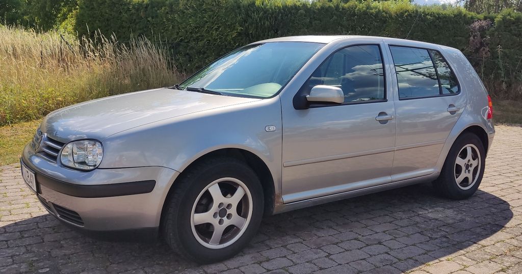VW Golf 168.000 km 2.300 &euro; Oberthulba 97723