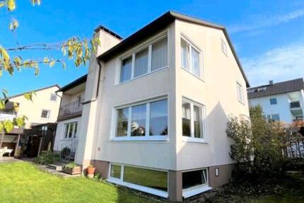 Haus Dittelbrunn - 7 Zimmer, 220 m&sup2;, 875.000&euro; | Angebot:24712361