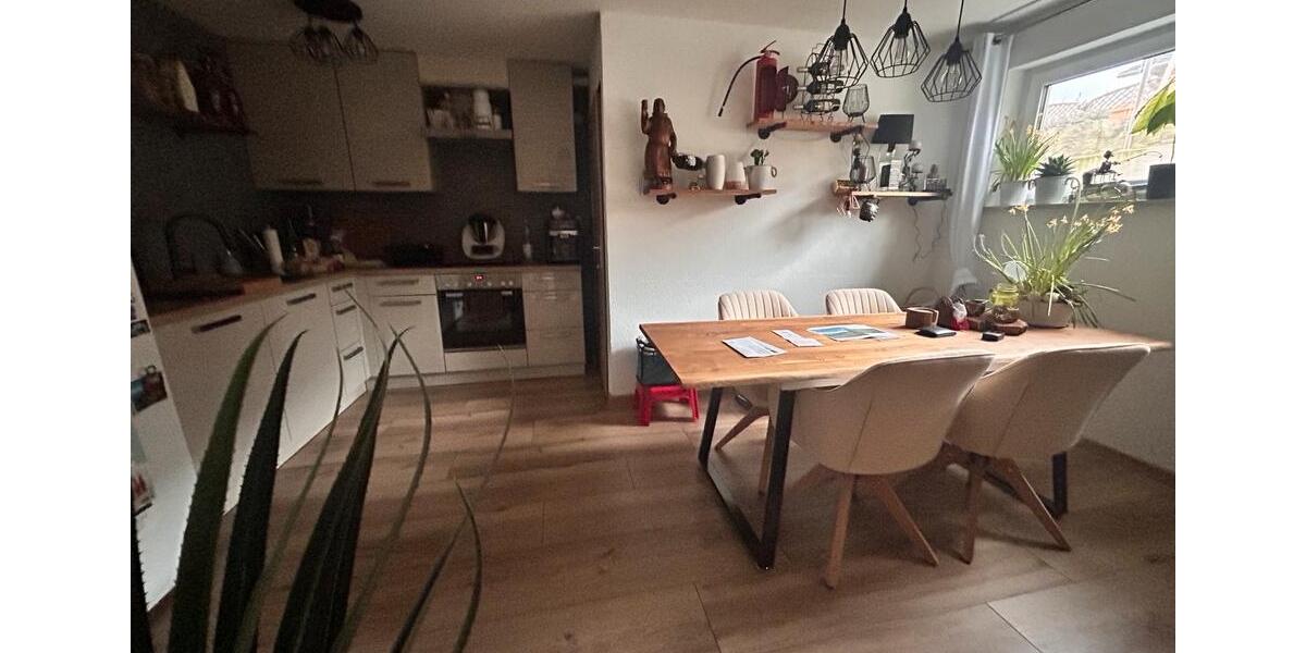 Einfamilienhaus Donnersdorf - 8 Zimmer, 309 m&sup2;, 490.000&euro; | Angebot:25830954