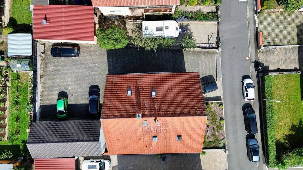 Mehrfamilienhaus, Wohnhaus Knetzgau - 9 Zimmer, 495.000&euro; | Angebot:25686242