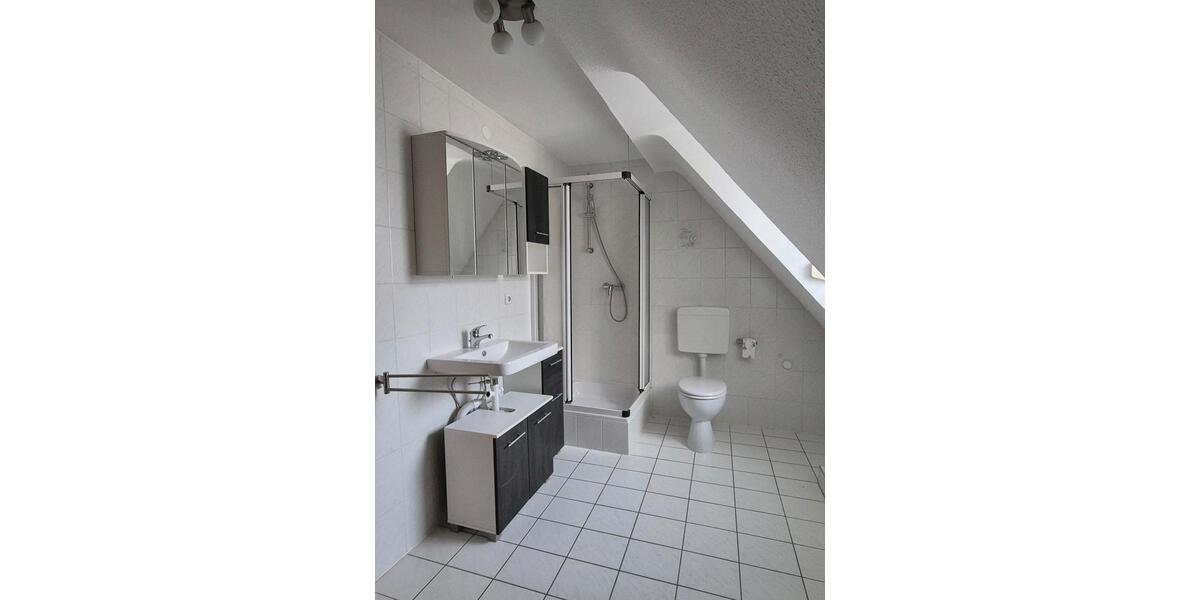 Mehrfamilienhaus, Wohnhaus Elfershausen - 5 Zimmer, 124 m&sup2;, 189.000&euro; | Angebot:24849046