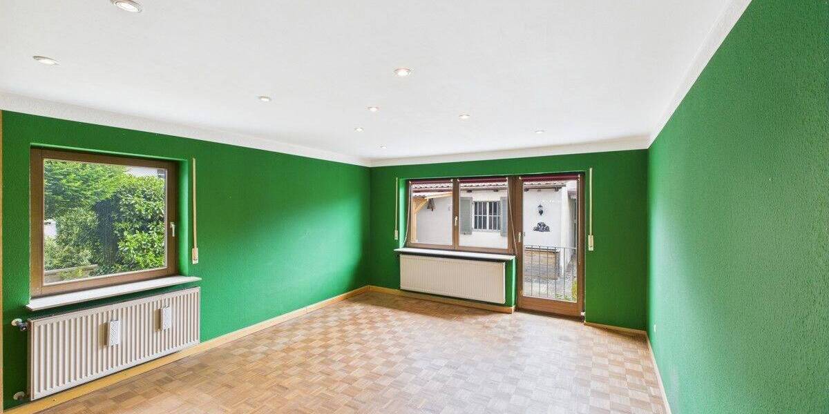 Doppelhaushälfte Volkach - 8 Zimmer, 185 m&sup2;, 357.000&euro; | Angebot:25737335