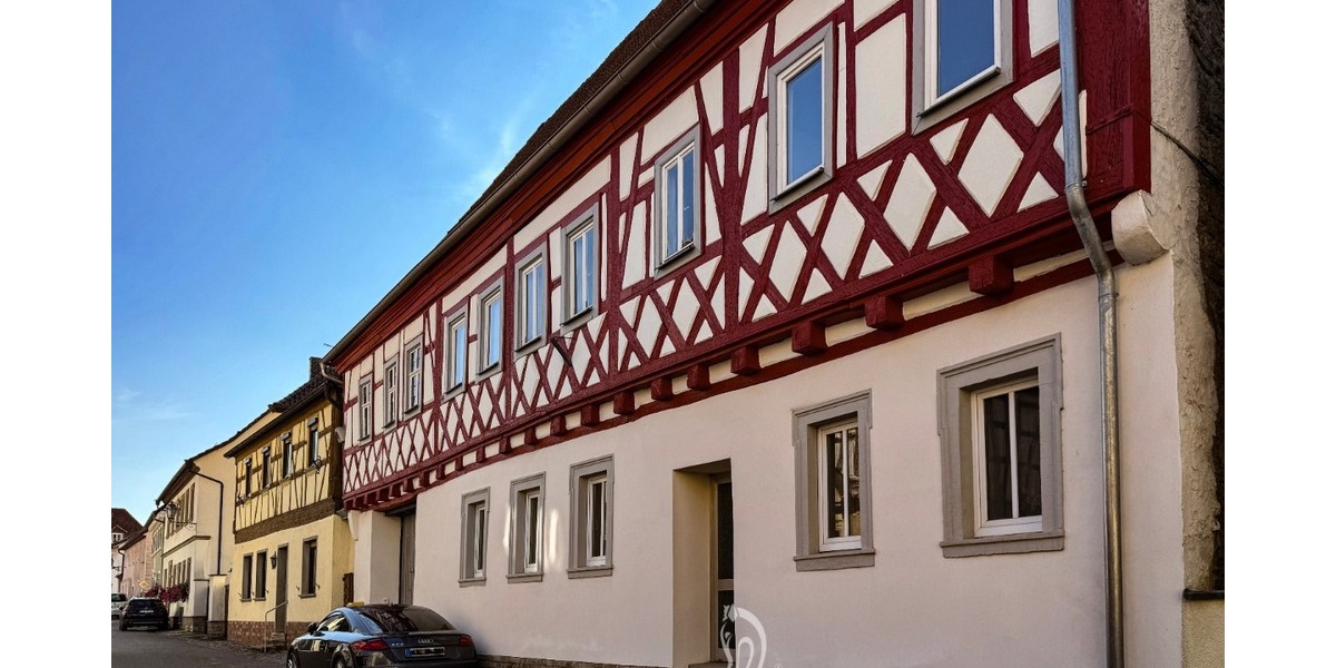 Traumhaftes Ensemble: Energieeffizientes (A) Einfamilienhaus mit Büro, großem Innenhof & Garten - Mehrfamilienhaus, Wohnhaus Fahr Fahr | Angebot:27248496