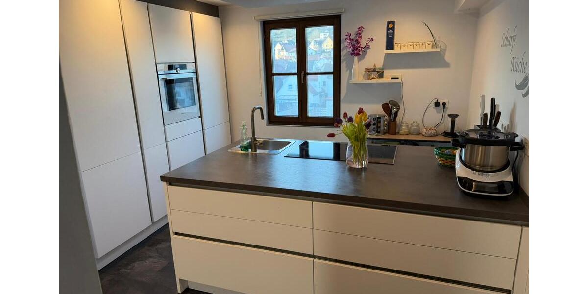 Etagenwohnung Rimpar - 4 Zimmer, 125 m&sup2;, 1.100&euro; | Angebot:26018667