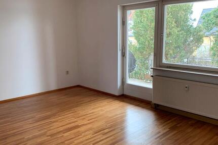 Wohnung Gerolzhofen - 2 Zimmer, 89 m&sup2;, 800&euro; | Angebot:27583438