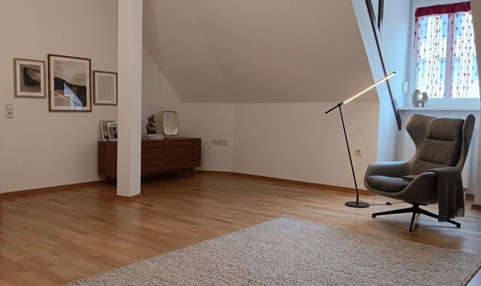 Maisonettenwohnung Schweinfurt Gartenstadt - 4 Zimmer, 104 m&sup2;, 299.000&euro; | Angebot:26974911