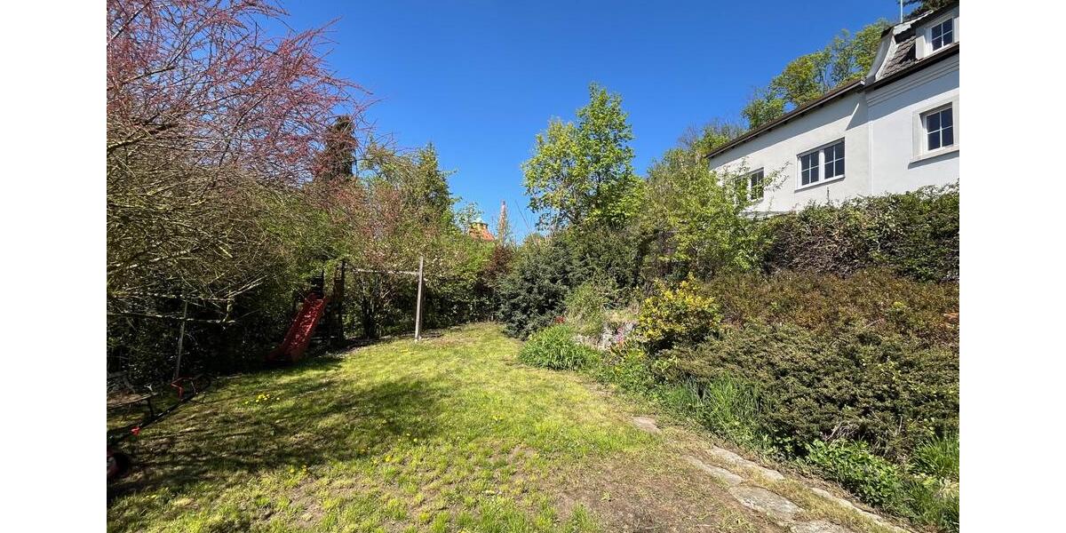 Einfamilienhaus Schweinfurt Haardt - 9 Zimmer, 182 m&sup2;, 399.000&euro; | Angebot:26517493