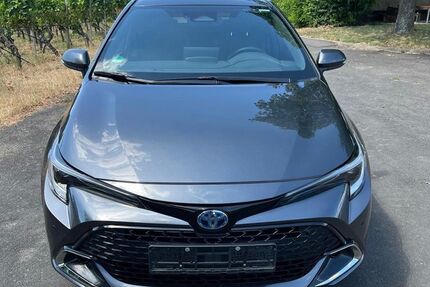 Toyota Corolla 30.100 km 28.700 &euro; Volkach 97332