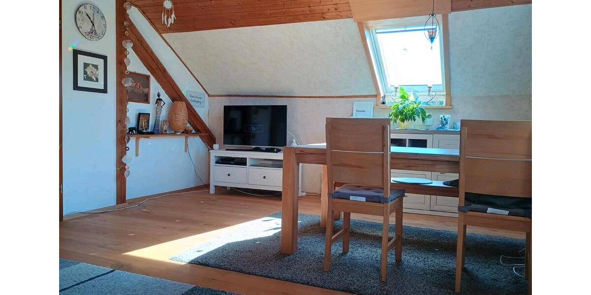 Dachgeschoßwohnung Knetzgau - 3 Zimmer, 70 m&sup2;, 550&euro; | Angebot:26006516