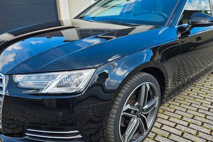Audi A4 90.000 km 22.000 &euro; Ebenhausen 97714